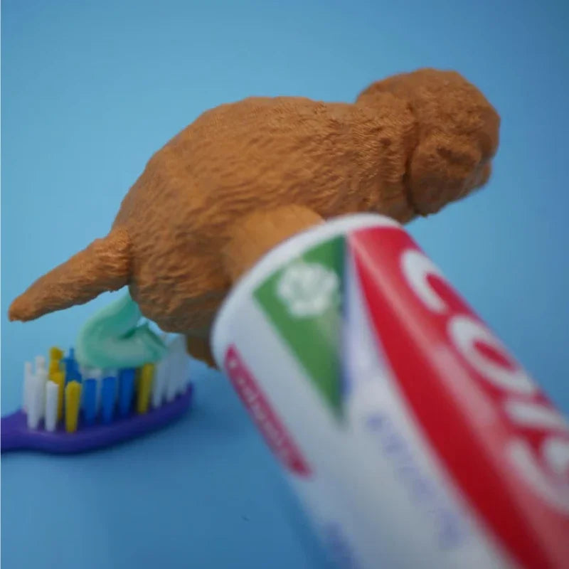 Pooping Toothpaste Cap – Funny & Functional Dispenser!